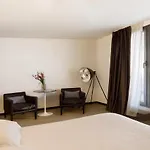 Royal - Luxury Hotel, Residence, &