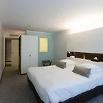 Royal - Luxury Hotel, Residence, &