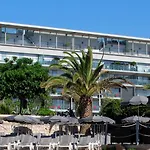 Royal - Luxury Hotel, Residence, & 4*