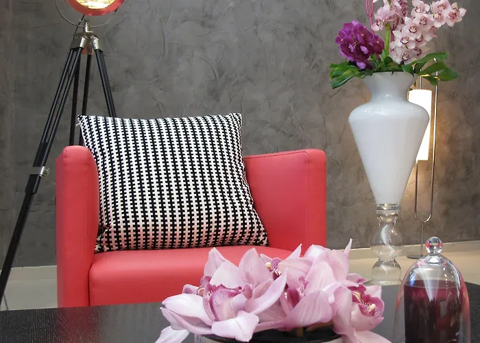 Royal - Luxury Hotel, Residence, &