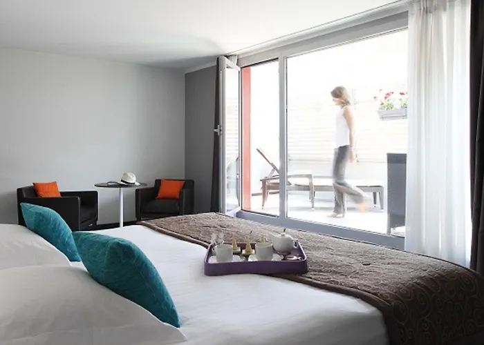 Royal - Luxury Hotel, Residence, & Hotel 4*