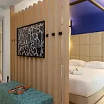 Hotel Royal - Luxury Hotel, Residence, & 4*