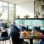 Royal - Luxury Hotel, Residence, & Hotel Antibes