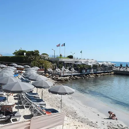 Royal - Luxury Hotel, Residence, & Hotell