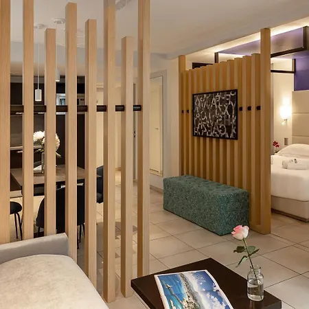 Royal - Luxury Hotel, Residence, & 4* Antibes