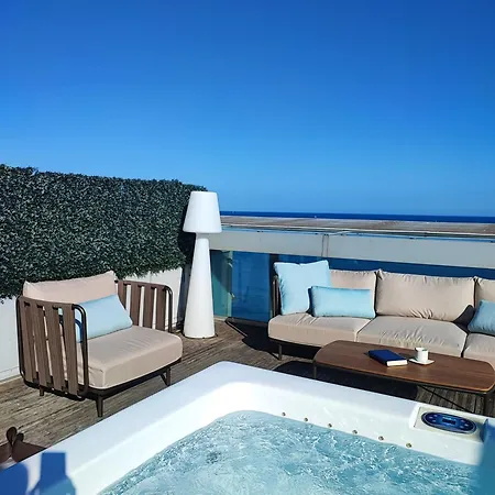Royal - Luxury Hotel, Residence, & Hotel