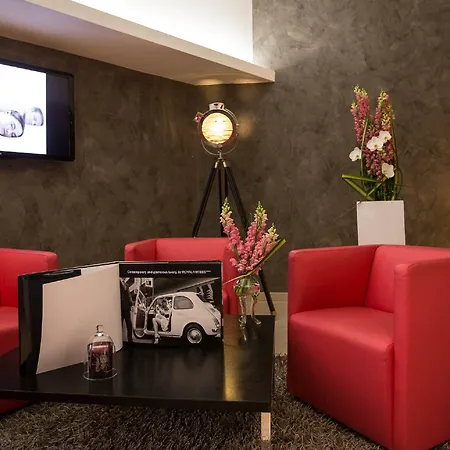 Готель Royal - Luxury Hotel, Residence, &