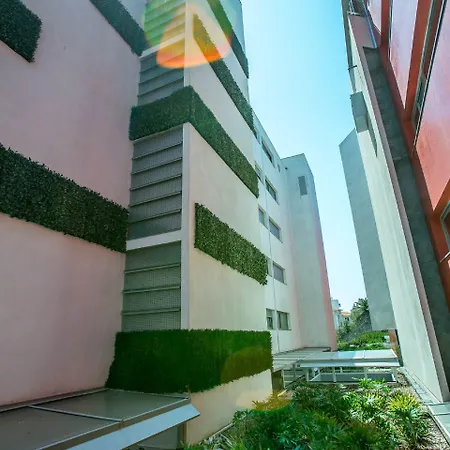 Hotel Royal - Luxury Hotel, Residence, & Antibes