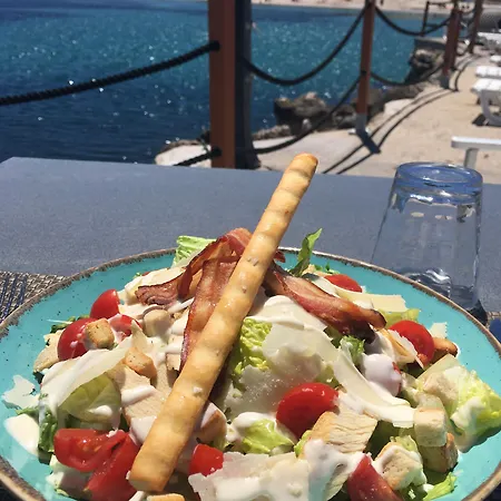 Hotel Royal - Luxury Hotel, Residence, & 4*