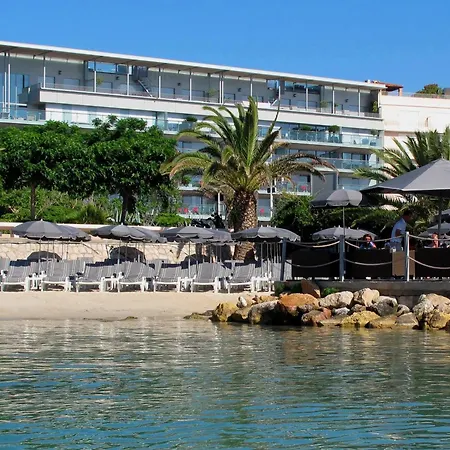 Royal - Luxury Hotel, Residence, & 4*