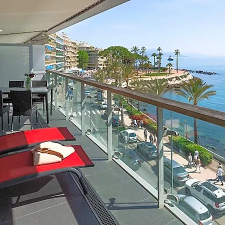 Royal - Luxury Hotel, Residence, & Hotel 4*