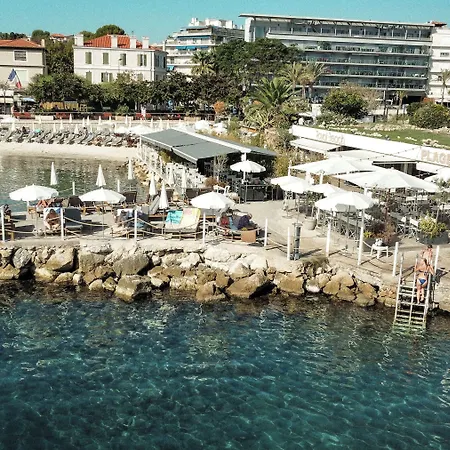 Royal - Luxury Hotel, Residence, & 4*