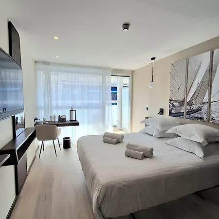 Royal - Luxury Hotel, Residence, & Antibes