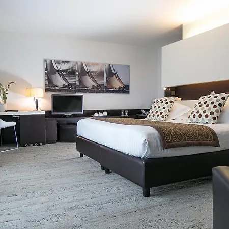 Royal - Luxury Hotel, Residence, & Antibes