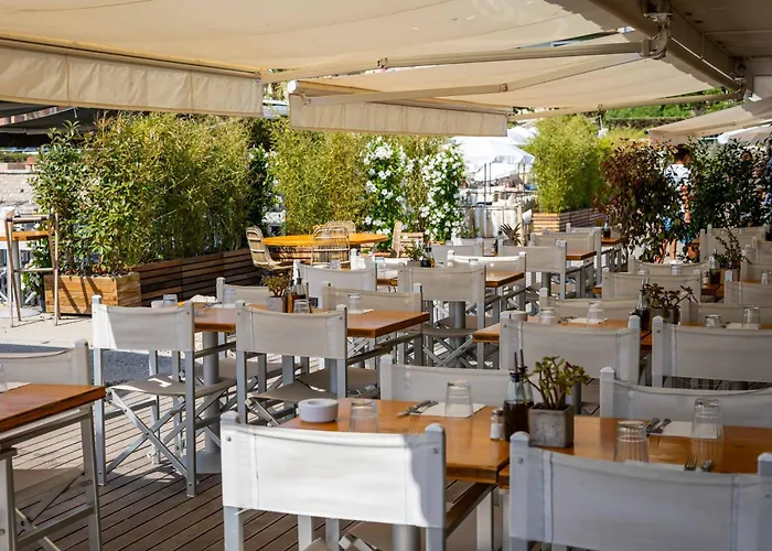 Hotel Royal - Luxury Hotel, Residence, & 4*