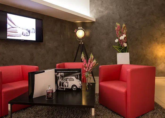 Hotel Royal - Luxury Hotel, Residence, &