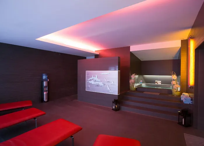 Royal - Luxury Hotel, Residence, & Hotel Antibes