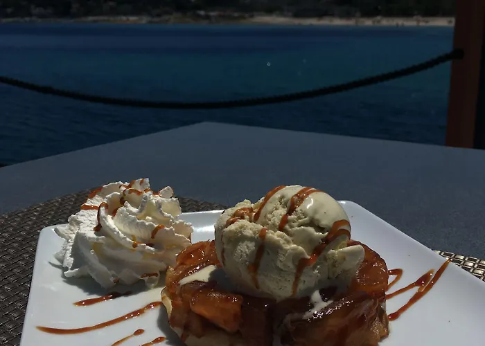 Royal - Luxury Hotel, Residence, & 4* Antibes