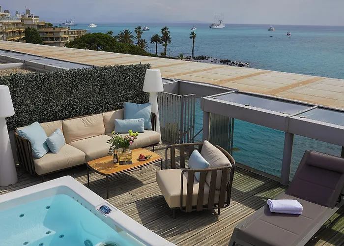 Hotel Royal - Luxury Hotel, Residence, &